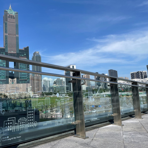高雄港旅運中心玻璃貼圖插圖設計